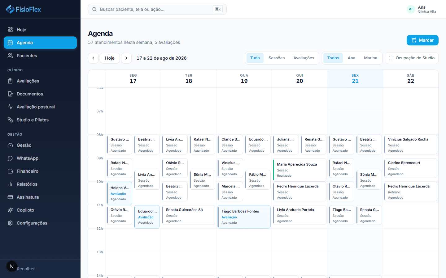 Agenda semanal do FisioFlex, com os atendimentos de cada profissional distribuídos por horário e sala
